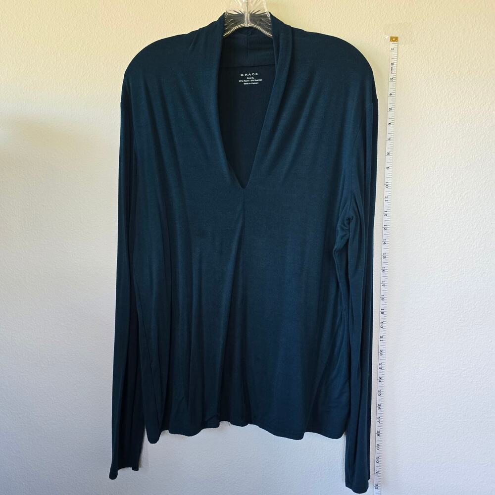 Grace Long Sleeve V-Neck Size XL